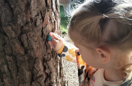 DOKUNARAK KEŞFETTİLER, SANATLA İZ BIRAKTILAR