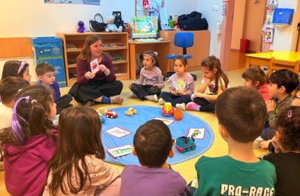 KÜÇÜK KAŞİFLER BÜYÜK DÜNYALAR KURUYOR